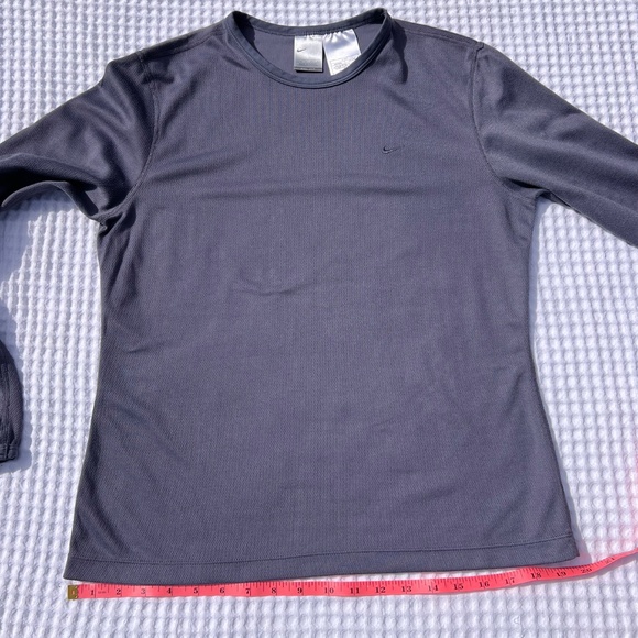 Nike Womens' Eggplant Long-Sleeve Shirt - Picture 12 of 12
